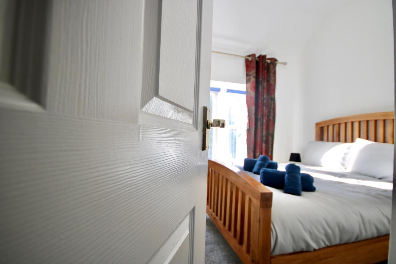 Serviced Accommodation Moray - Lesmurdie House 엘긴 외부 사진